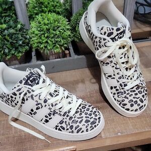 Adidas Unisex Womens 10, Mens 8.5, Cream And Black Leopard Print Sneakers